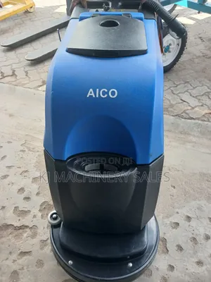 Floor Scrubber Cleaning Machine
