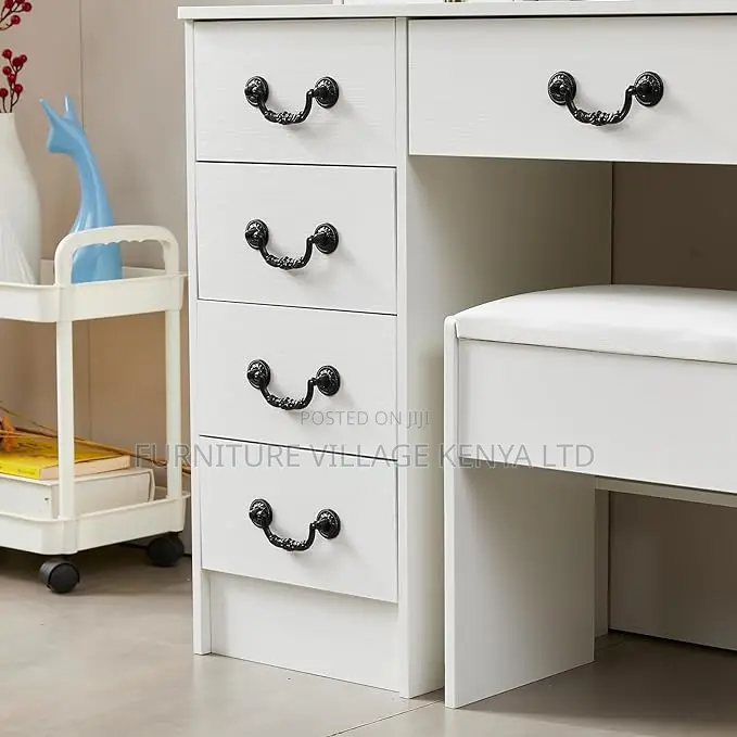 Modern White Bedroom Vanity Make Up Desk