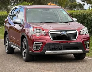 Subaru Forester 2.0XT Premium AWD 2018 Red