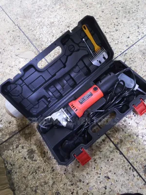 Makita Electric Sheep Clipper