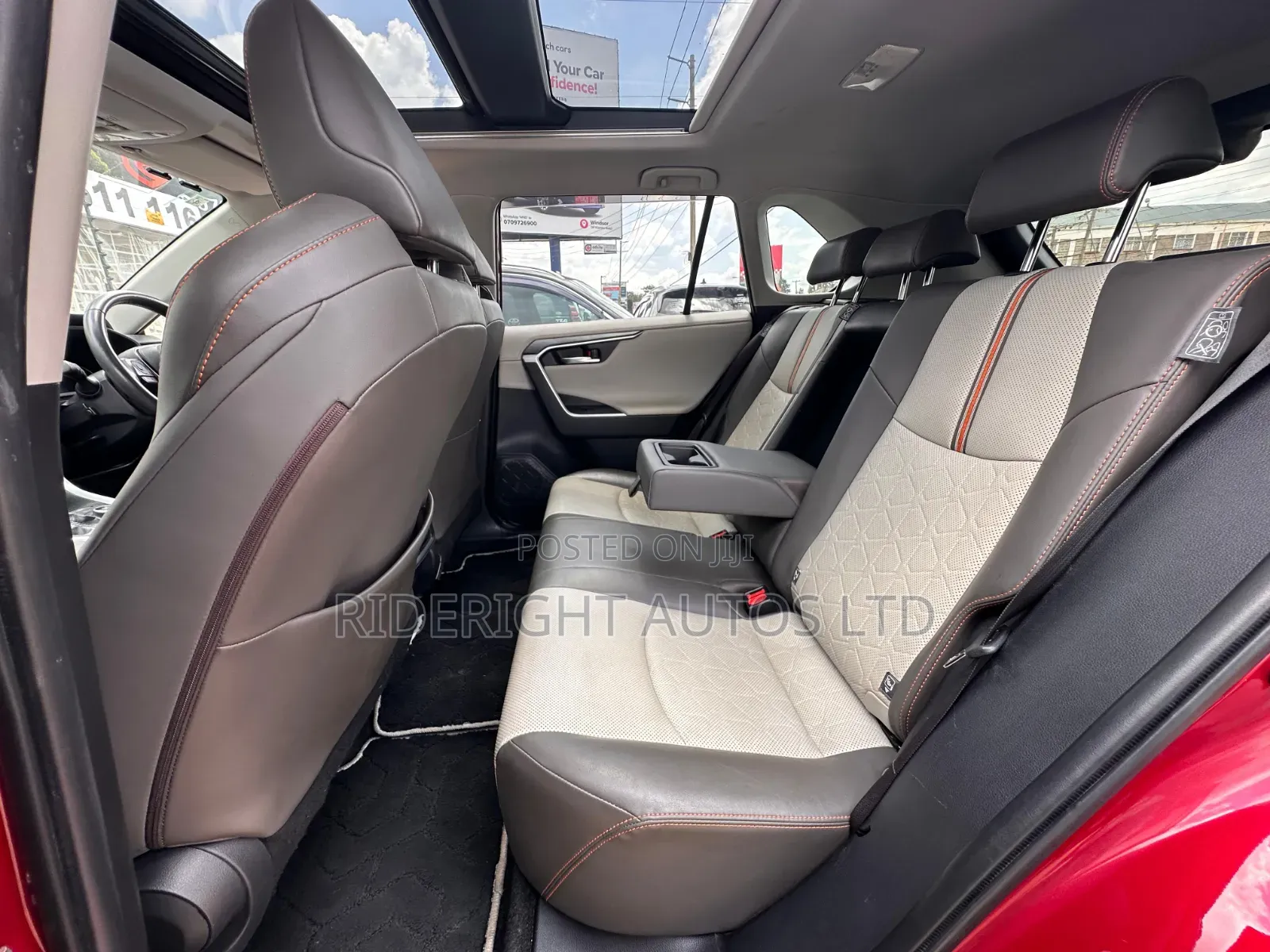 Toyota RAV4 2019 Red
