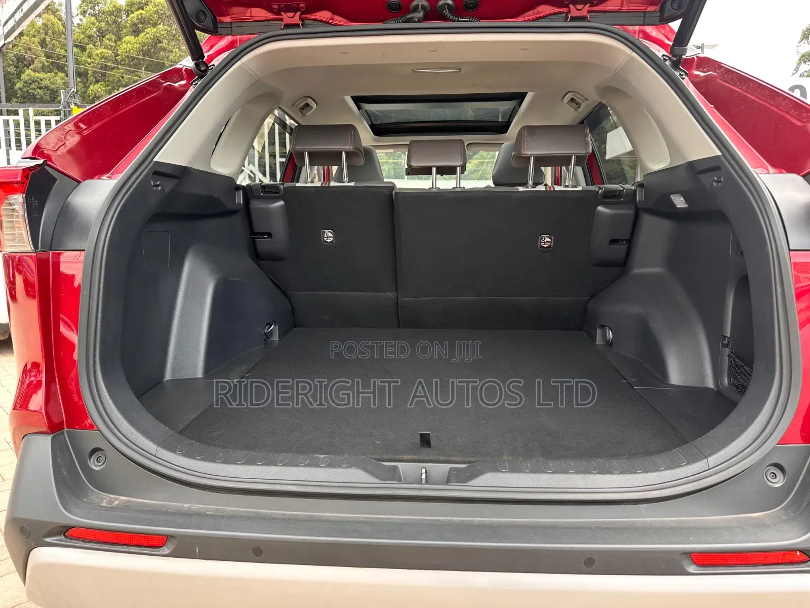 Toyota RAV4 2019 Red