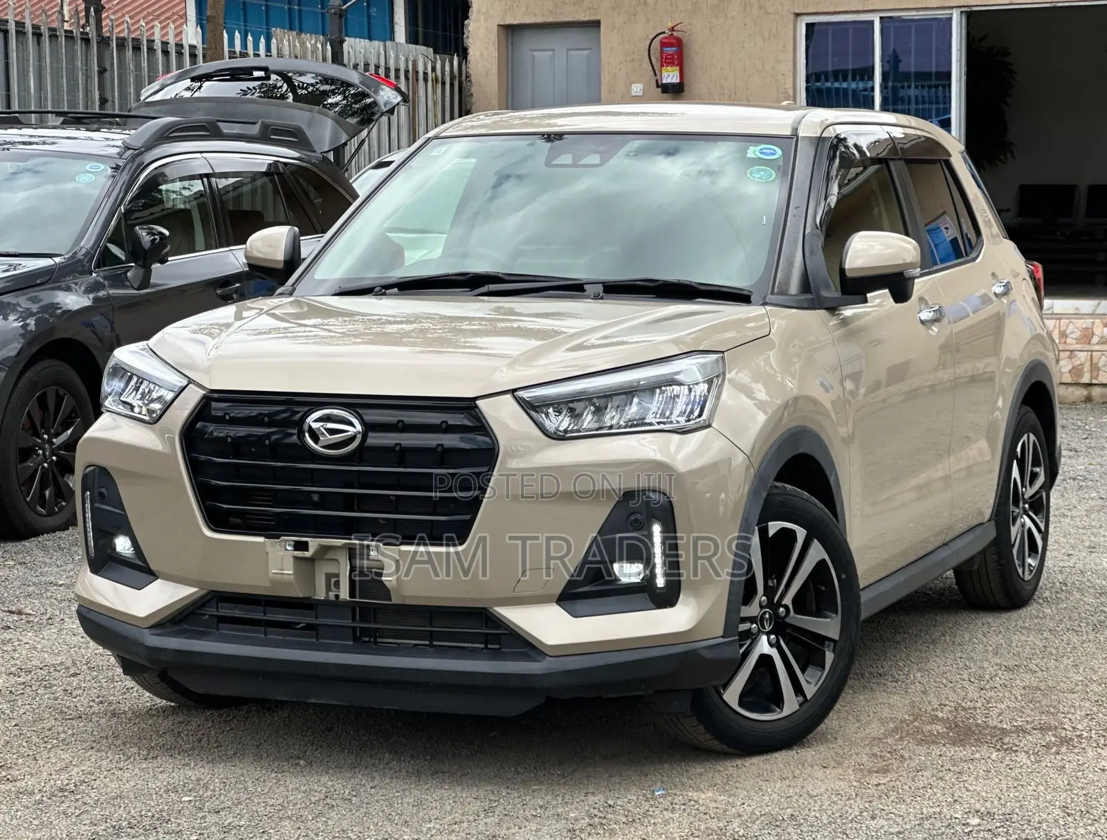 Daihatsu Rocky 2020 Beige