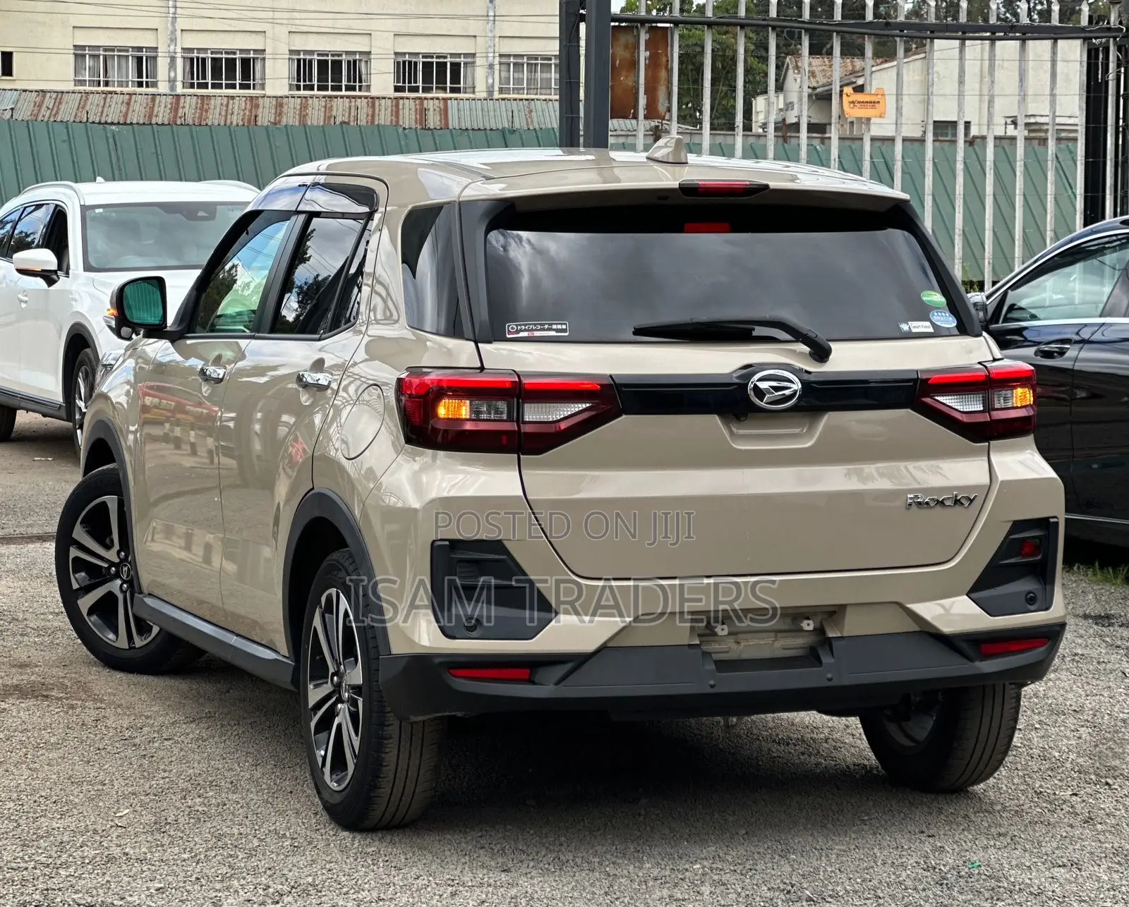Daihatsu Rocky 2020 Beige