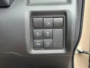 Daihatsu Rocky 2020 Beige