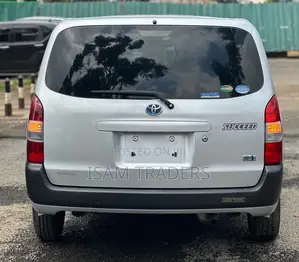 Toyota Succeed 2019 Silver