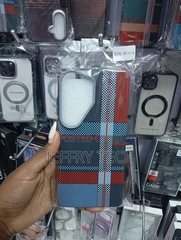 Samsung Galaxy S23 Ultra Featuring a Red and Blue Plaid Pattern