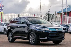 Toyota Harrier 2.0 2019 Black