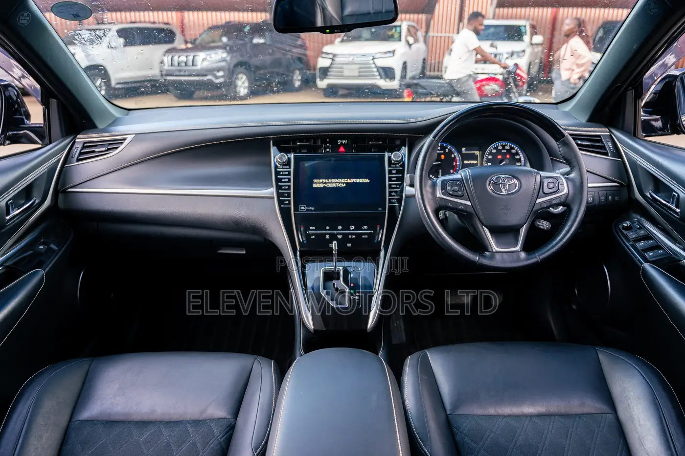 Toyota Harrier 2.0 2019 Black