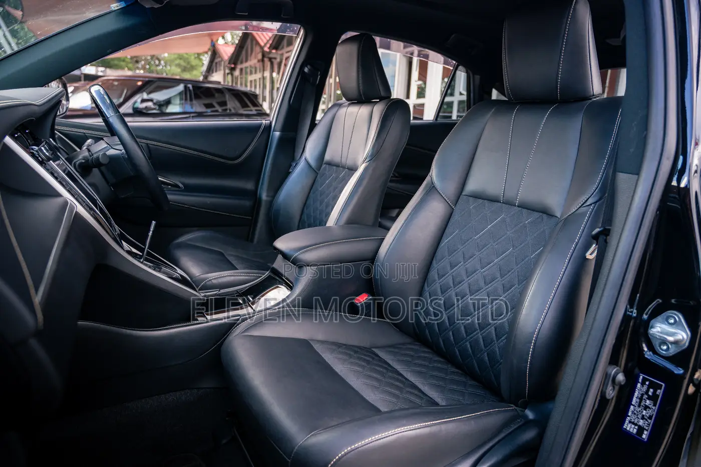 Toyota Harrier 2.0 2019 Black
