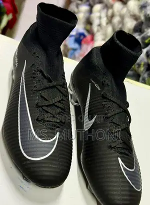 Nike Zoom Mercurial Superfly v Tc Fg Soccer Cleats in Black and Silver
