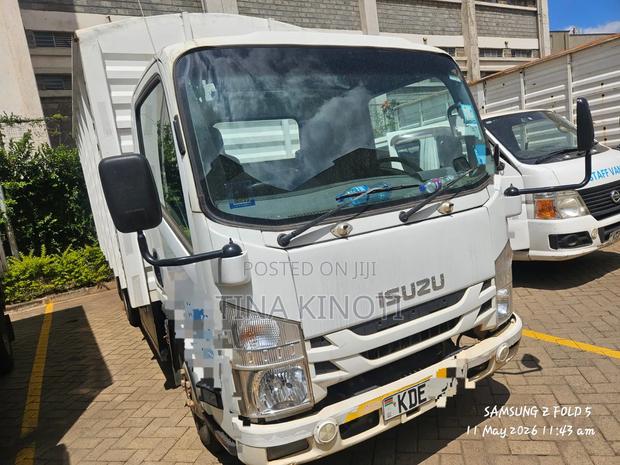 Isuzu NQR Lorry - thumbnail 3