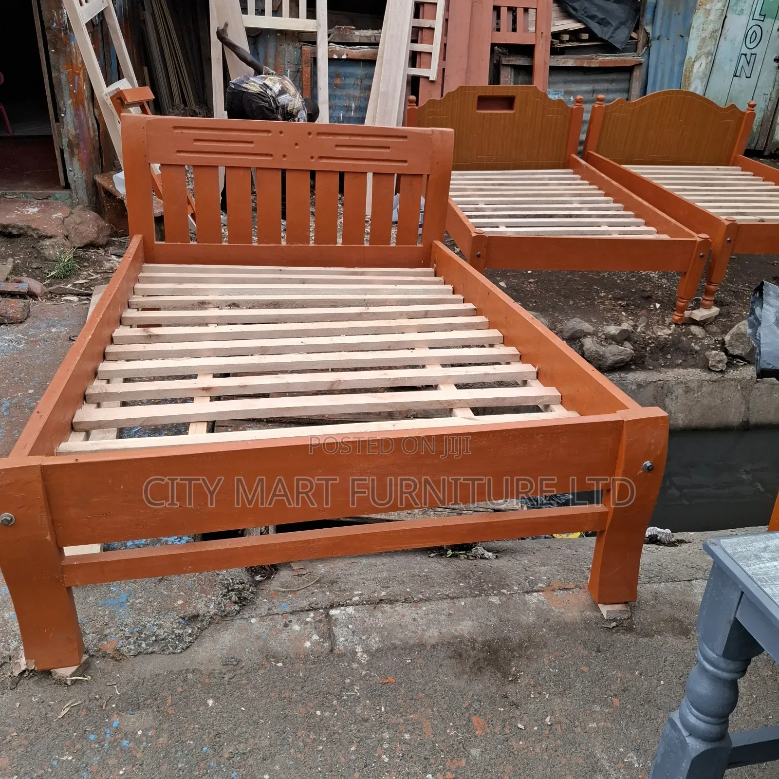 Modish Affordable Strong Perfectly Made Beds