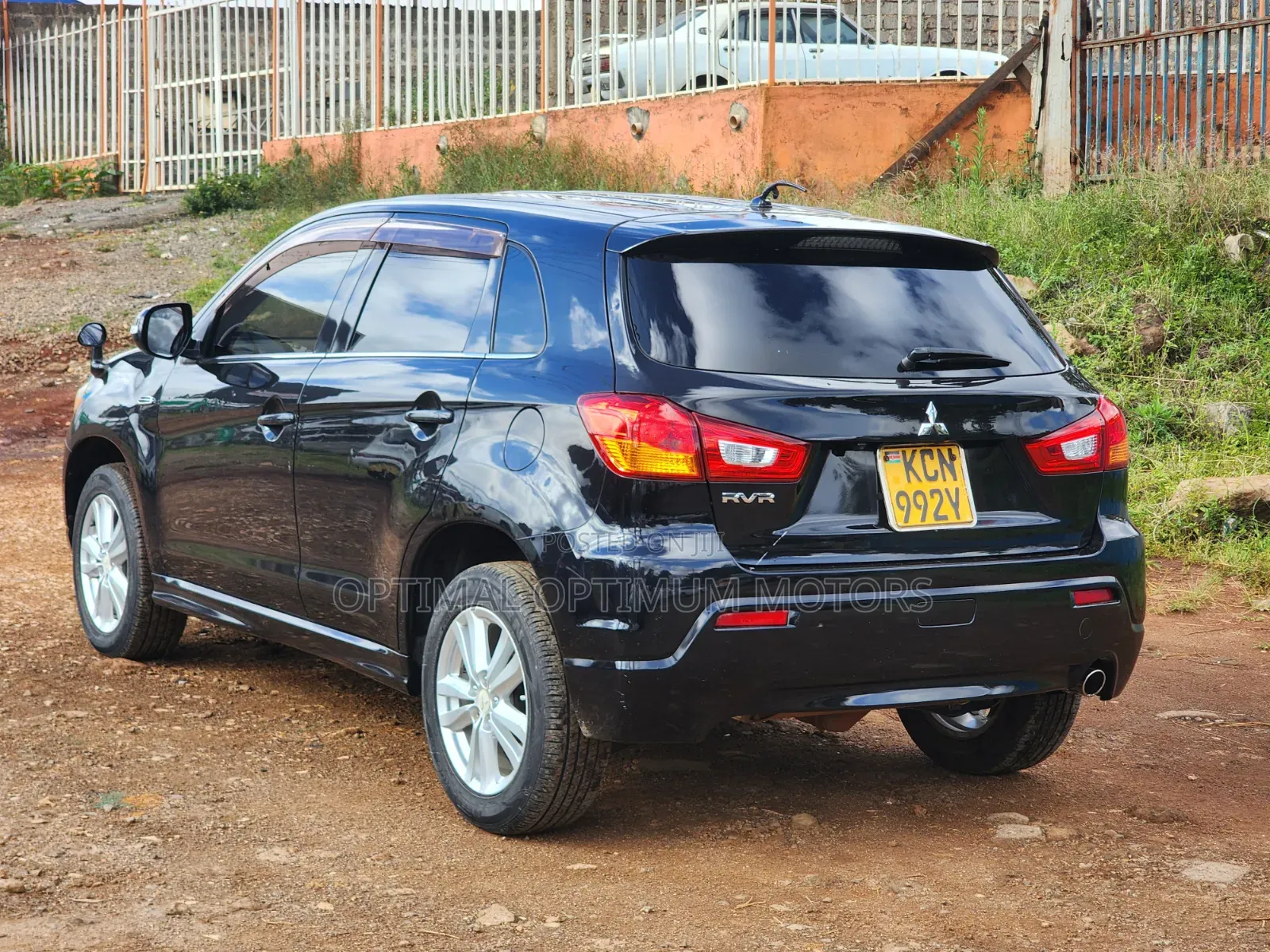 Mitsubishi RVR 2010 Black