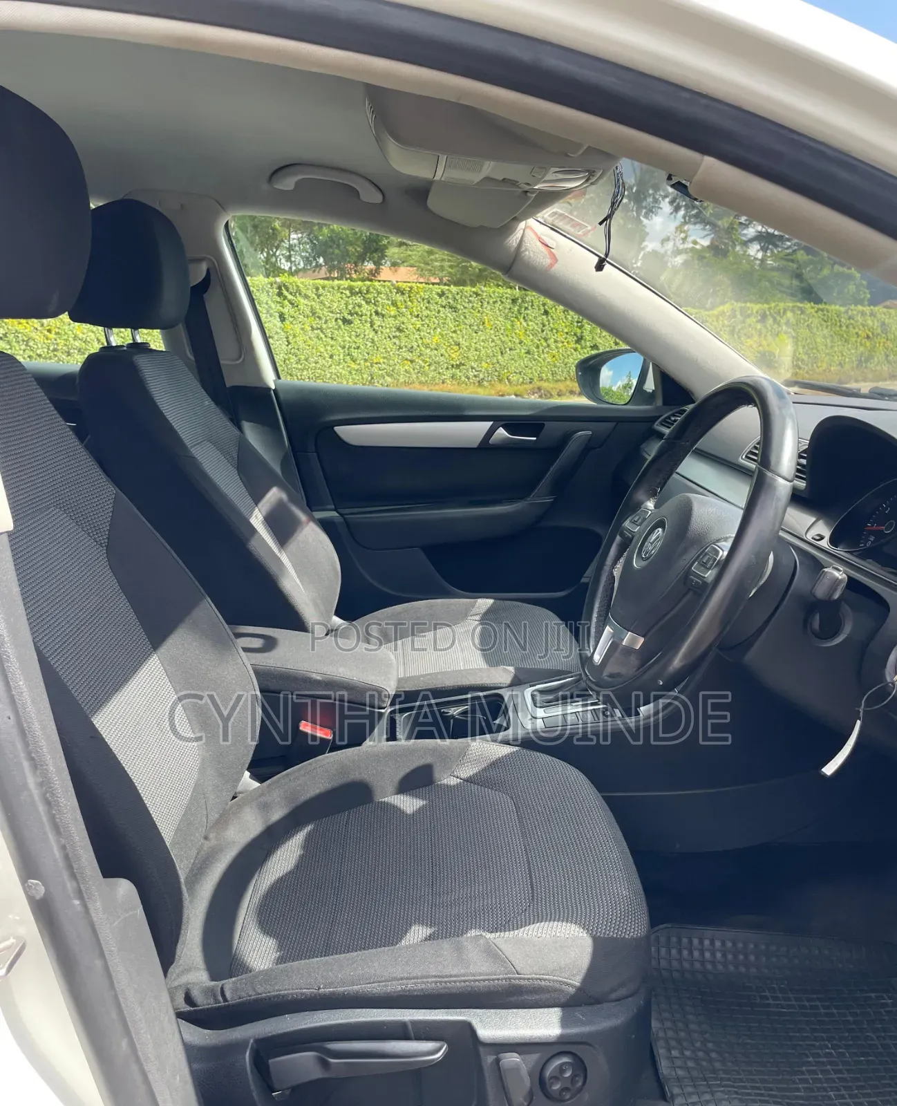Volkswagen Passat 2013 White