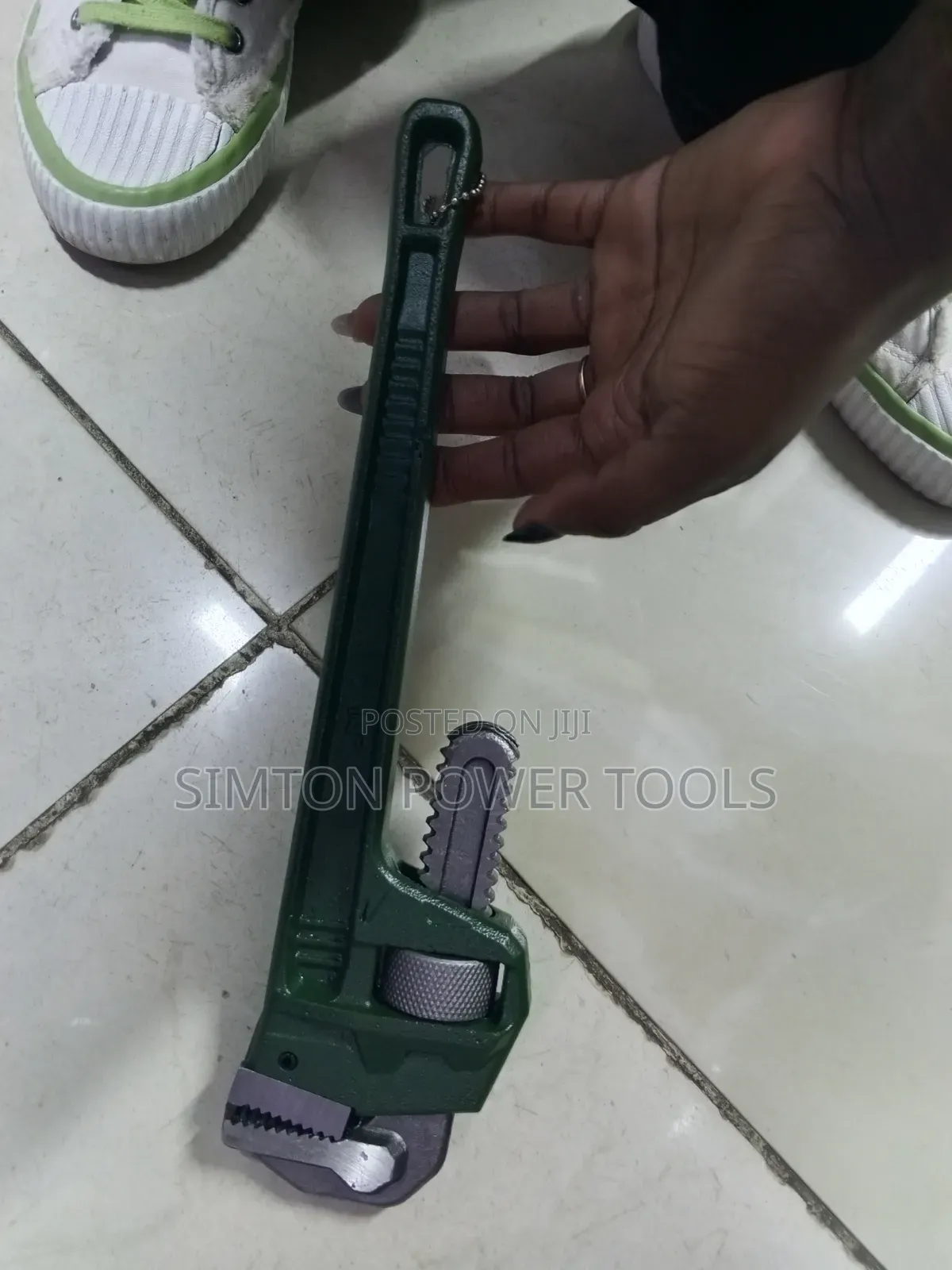 Jadever 14" Pipe Wrench