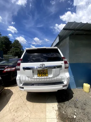 Toyota Land Cruiser Prado 2.7 i 2012 White