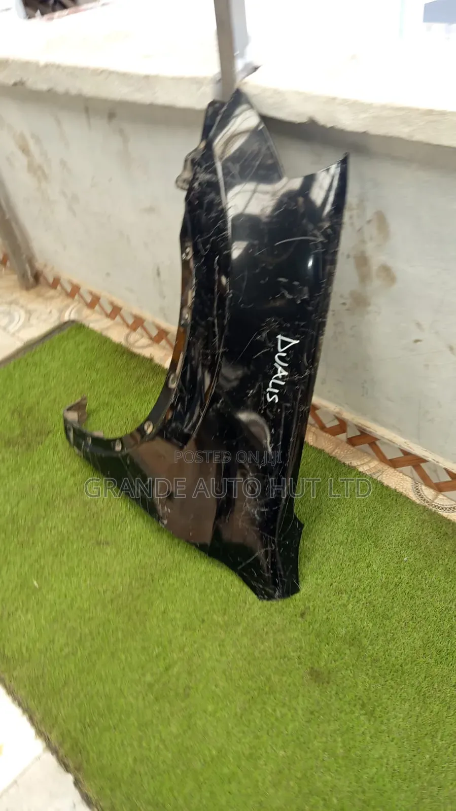 Nissan Serena,Elgrand,Dualis,Xtrail,Nv200,Tiida,Lafesta Fenders /Wing