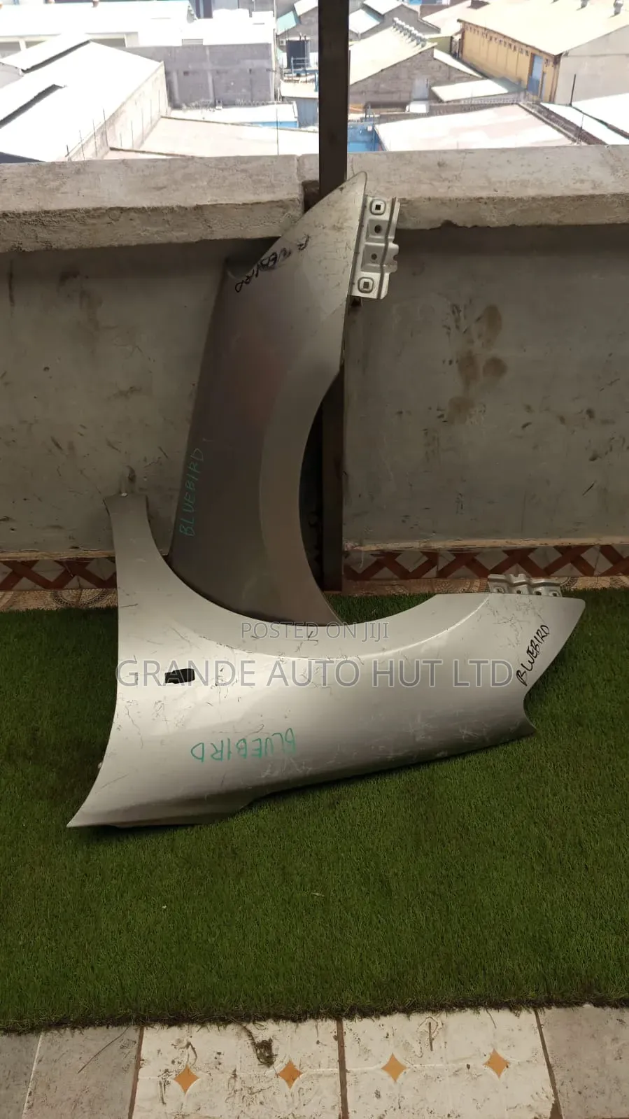 Nissan Serena,Elgrand,Dualis,Xtrail,Nv200,Tiida,Lafesta Fenders /Wing