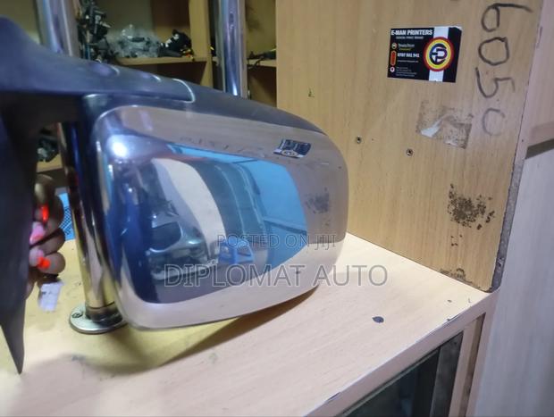 Hilux Vigo Sidemirror Manual.