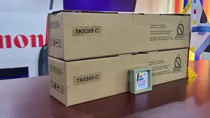 Genuine Kyocera Tk-5205c Cyan Toner Cartridge Original High Yield