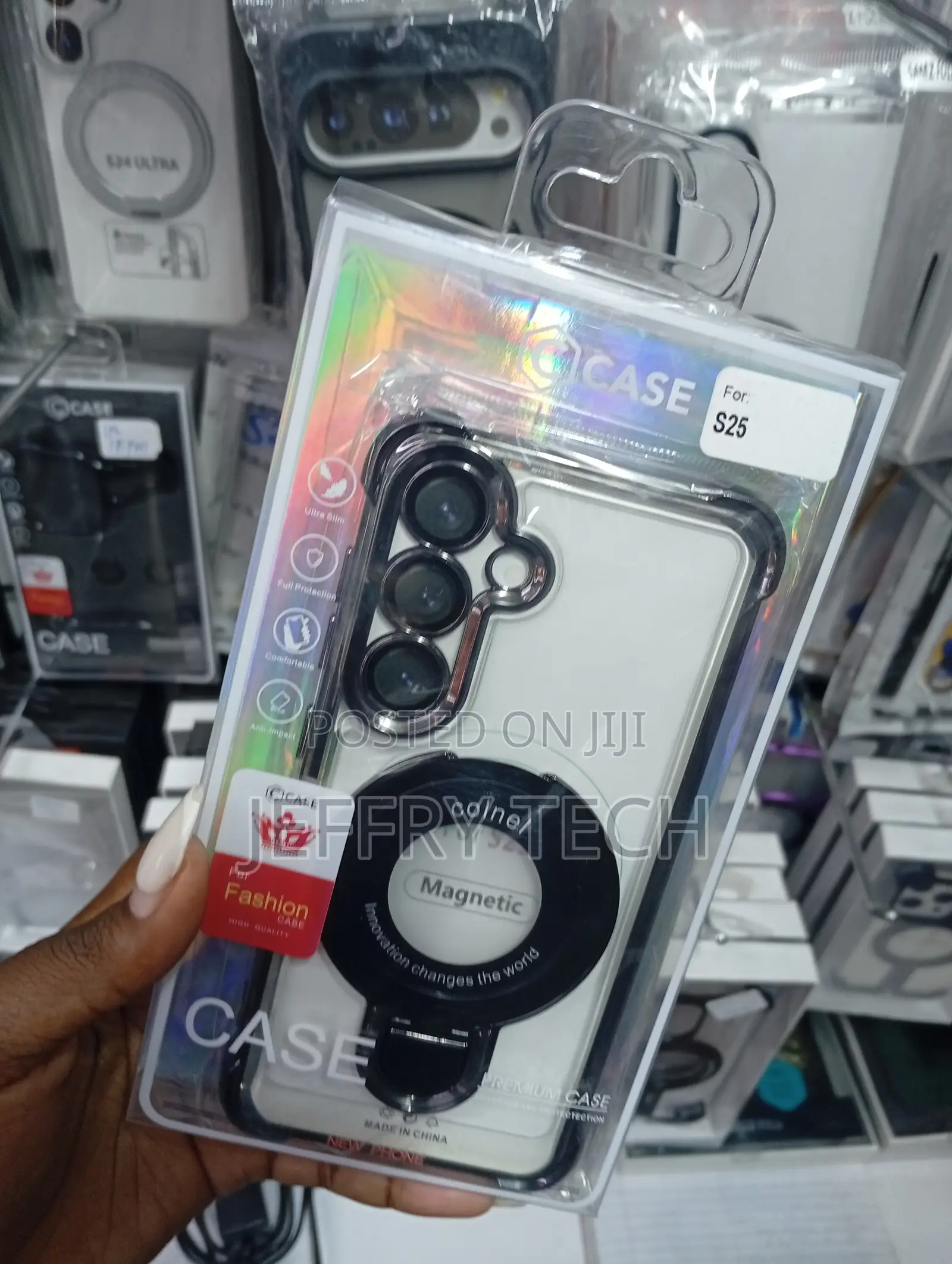 Samsung Galaxy S25 With a Built-in Magnetic Ring Cover