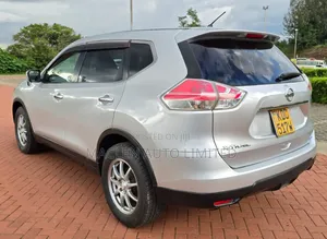 Nissan X-Trail 2014 Silver