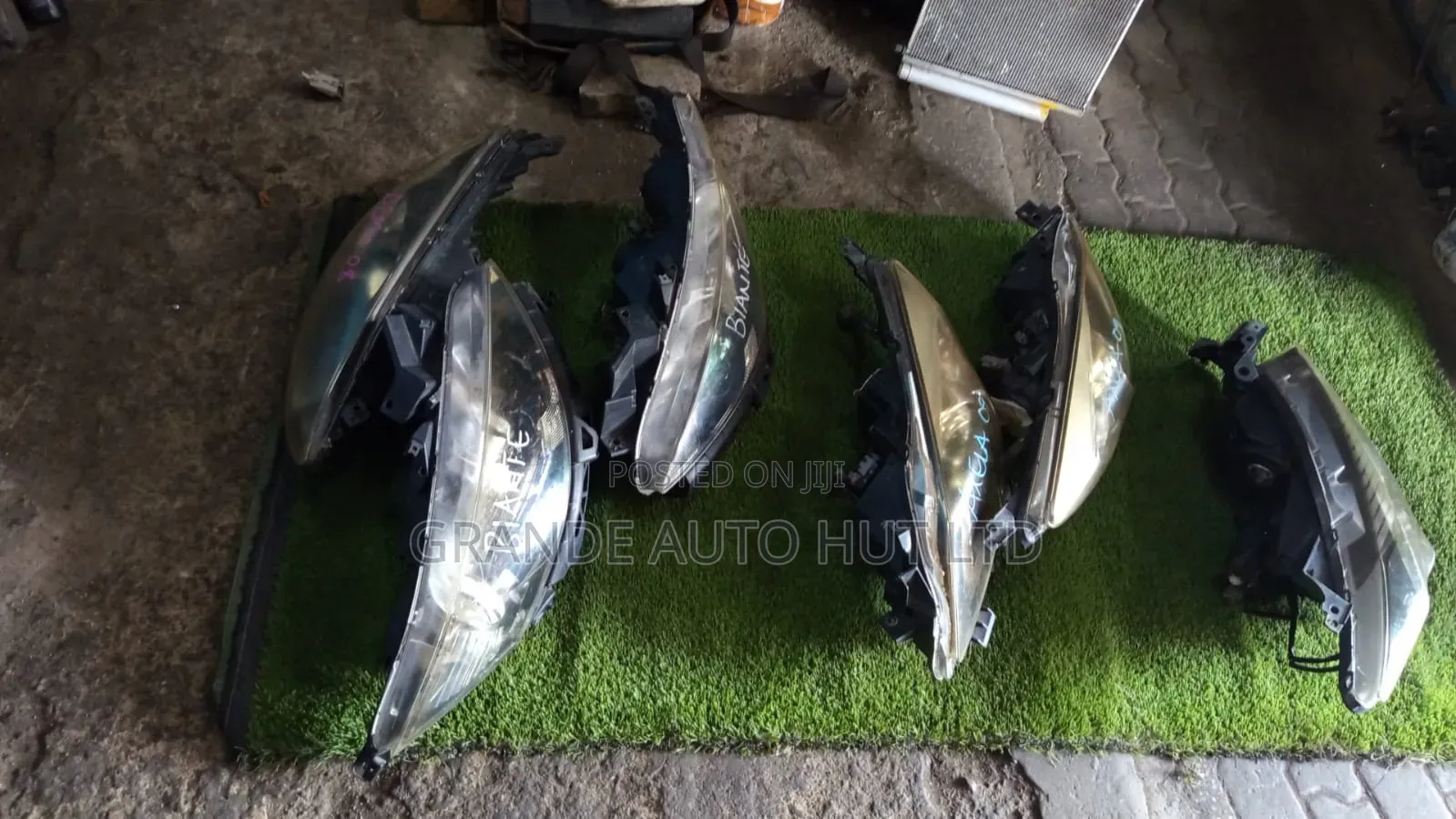 Mazda Cx5,Biante,Axela Headlights
