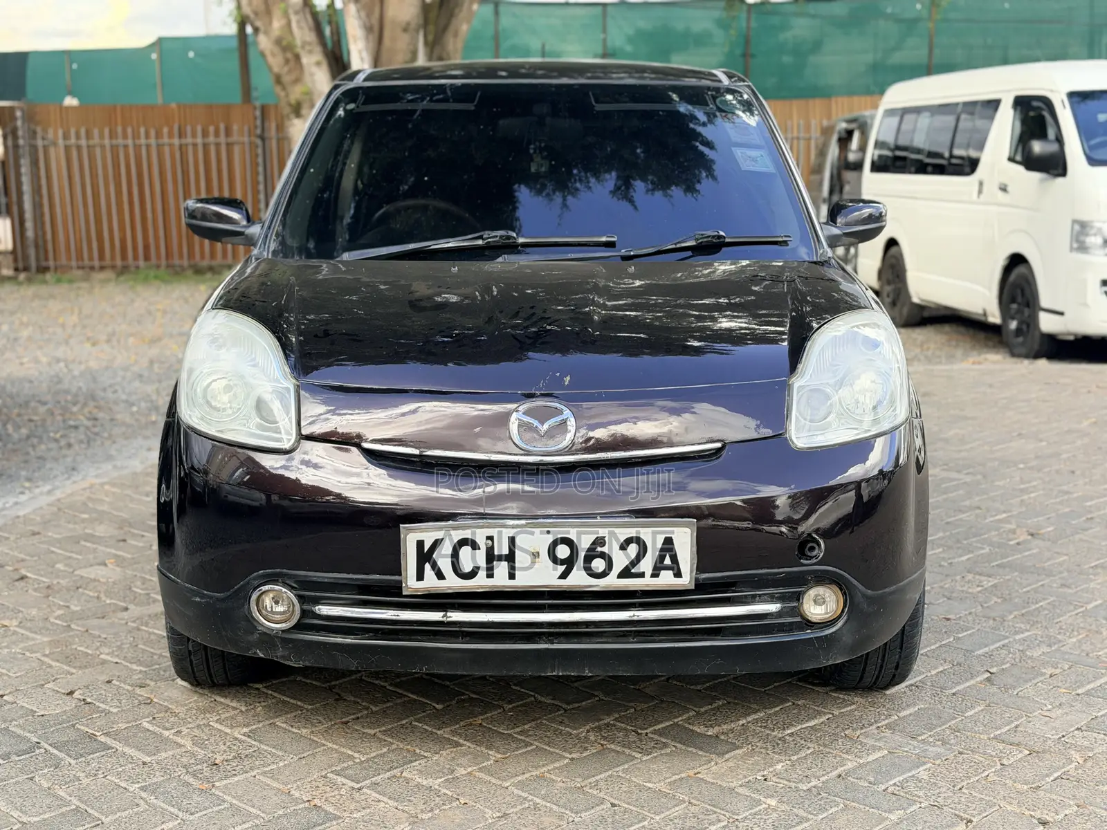 Mazda Verisa 2009 Brown