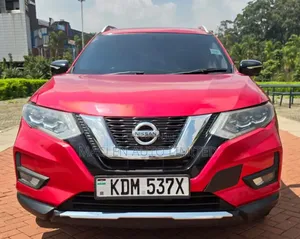 Nissan X-Trail 2016 Red