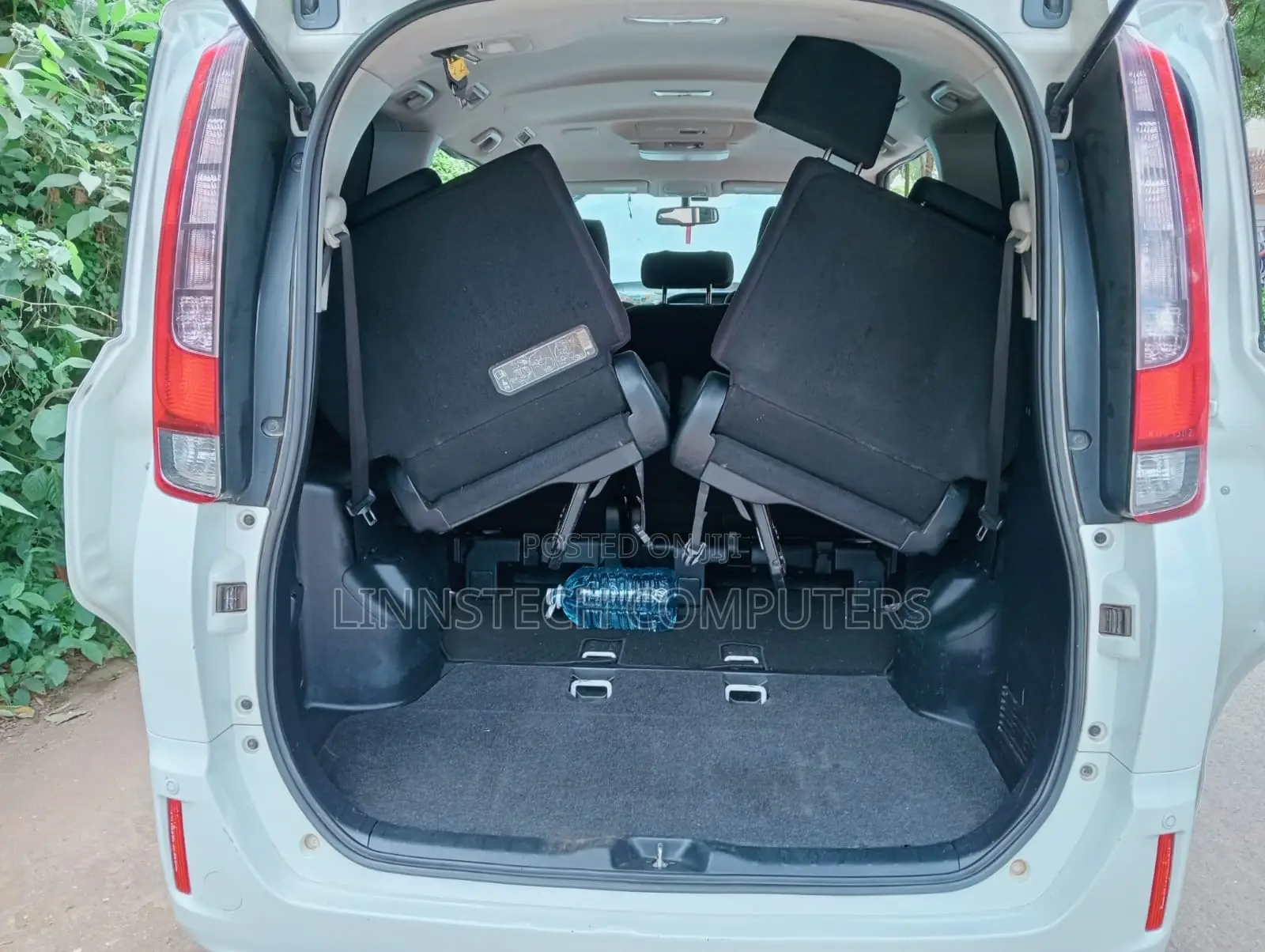 Toyota Noah 2015 Pearl