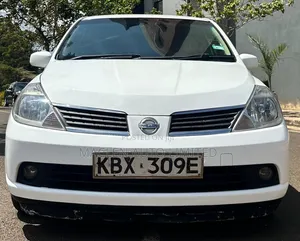 Nissan Tiida 2005 White