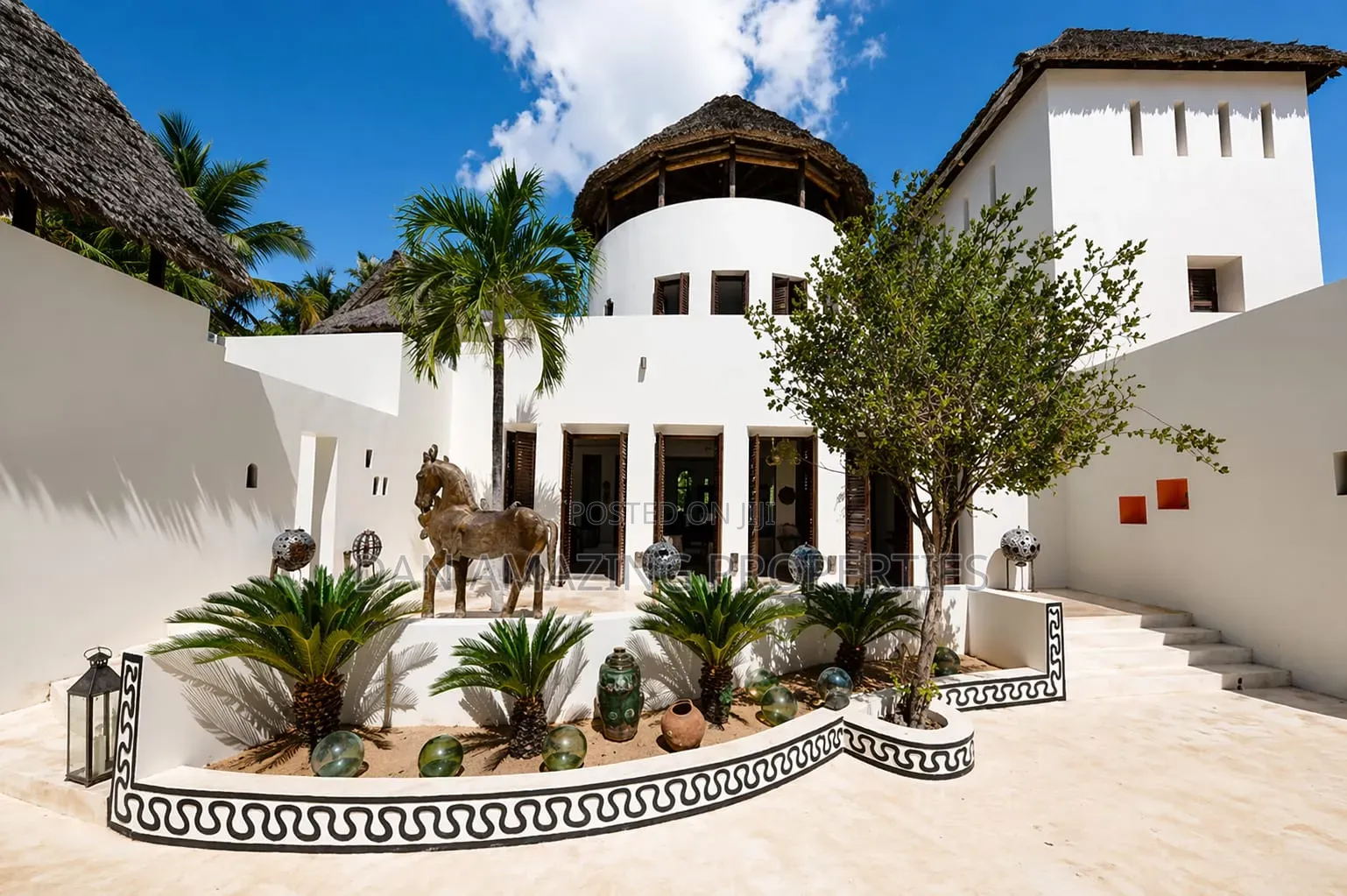Furnished 7bdrm Villa in Lamu On 1.4 Acres, Shella for sale