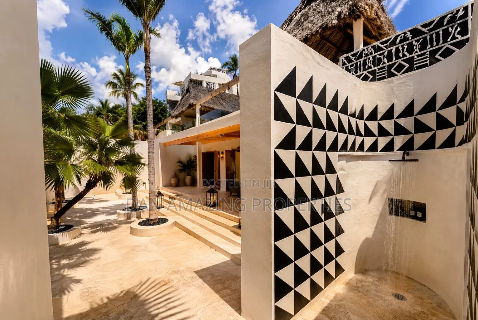 Furnished 7bdrm Villa in Lamu On 1.4 Acres, Shella for sale