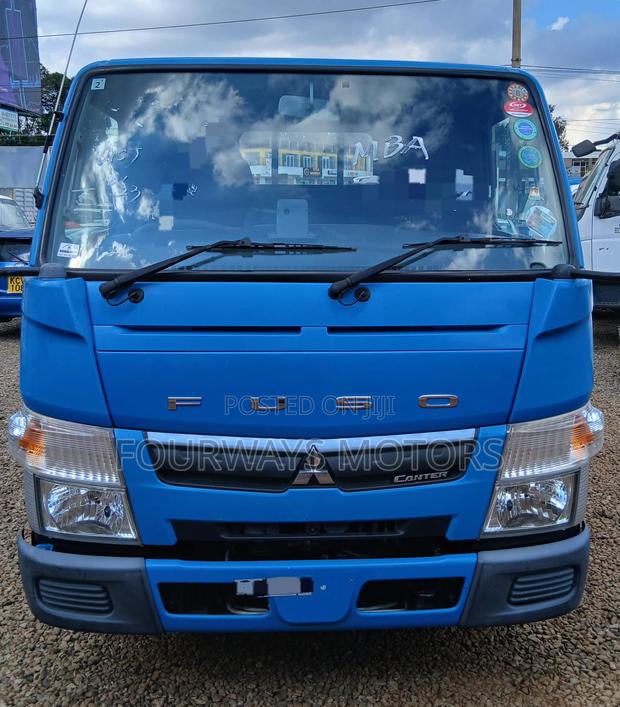 Fuso Canter 2019 - thumbnail 4