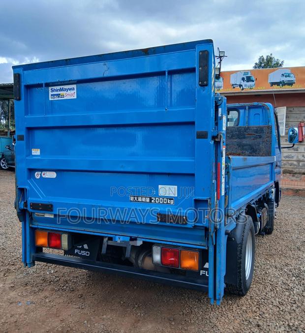 Fuso Canter 2019 - thumbnail 5