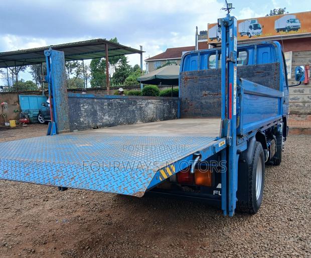 Fuso Canter 2019 - thumbnail 7