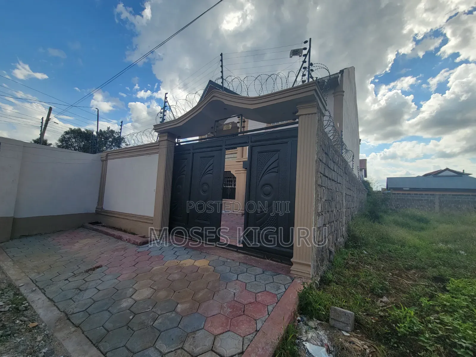 4bdrm Maisonette in Kenyatta Road for rent