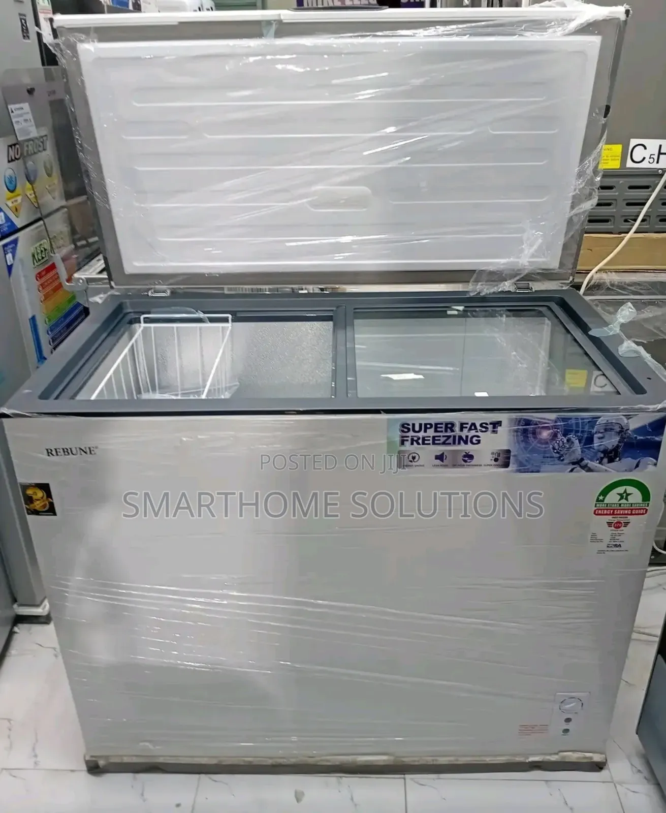 Rebune 250l Extra Large Capacity Energy Saver Chest Freezer