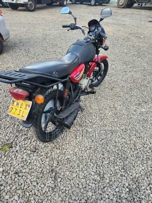 Bajaj Boxer 150 UG 2023 Red