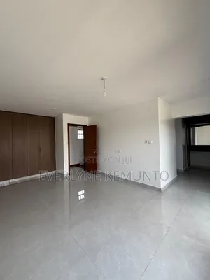 3bdrm Penthouse in Exeter Pride, State House Area for sale