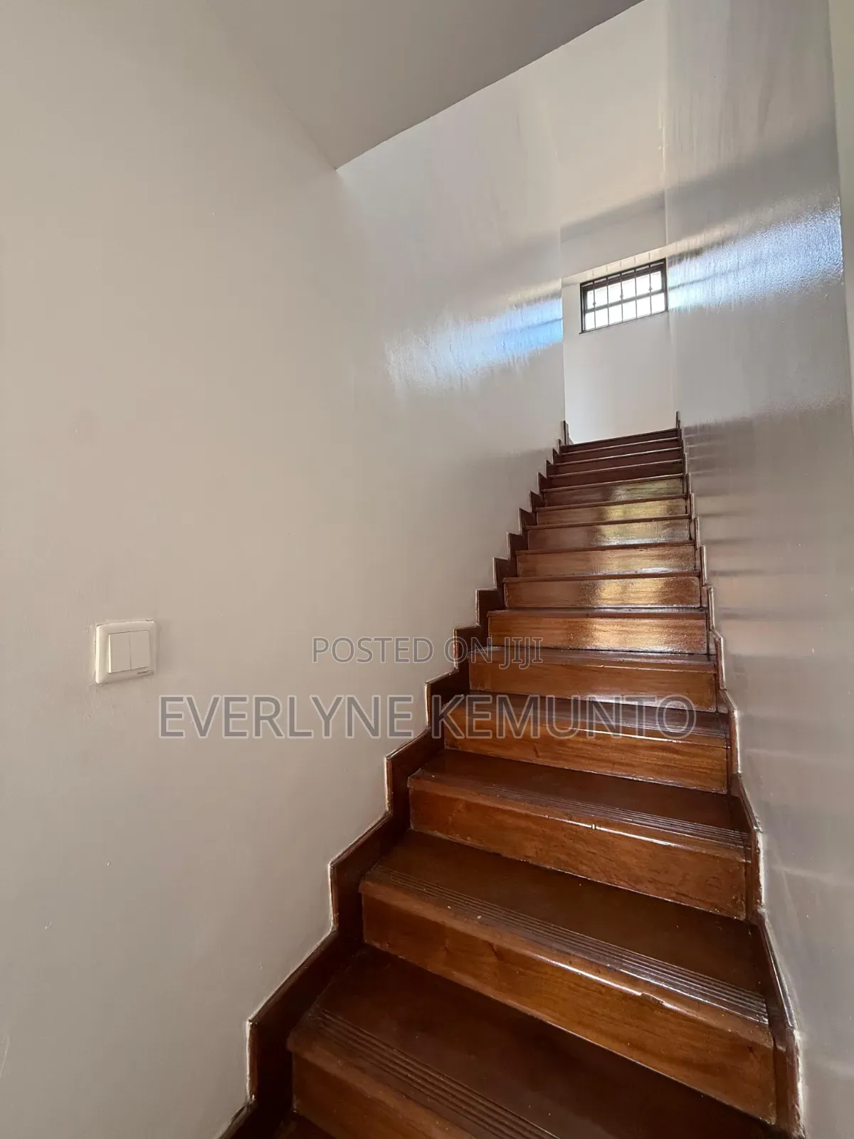 3bdrm Penthouse in Exeter Pride, State House Area for sale