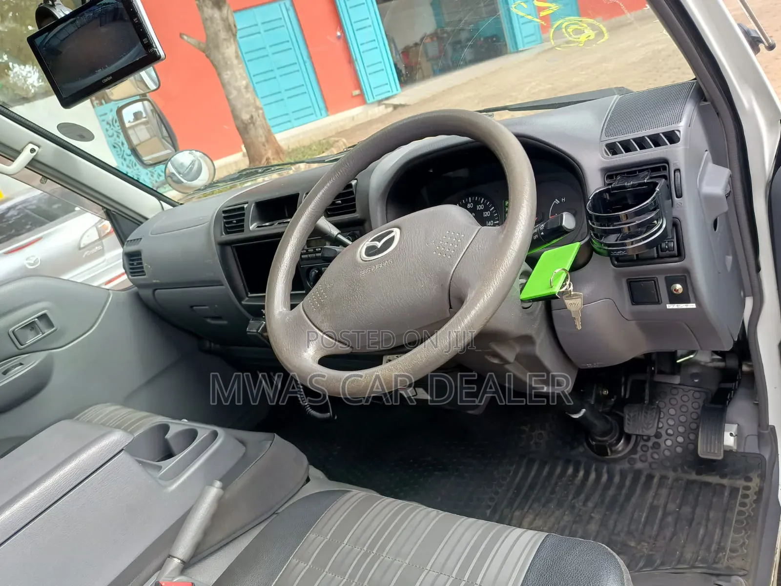 Selling MZD Bngo Truck