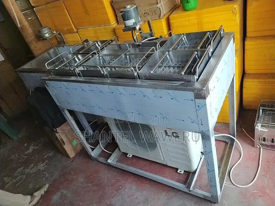 Ice Cream Machine 4 Mould on Sale
