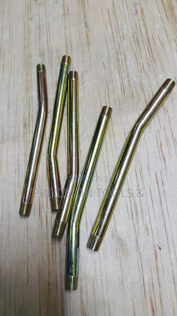 Metal Greas Gun Pipe - main view