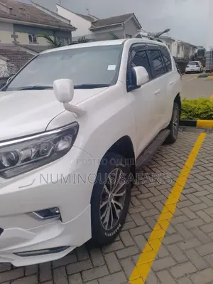 Toyota Prado, Landcruiser V8 For Hire/Rental
