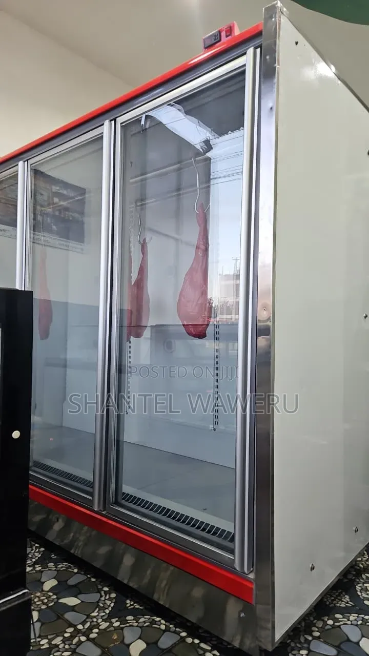 Hanging Chambers Display Counter on Sale