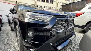 Toyota RAV4 Hybrid 2019 Black