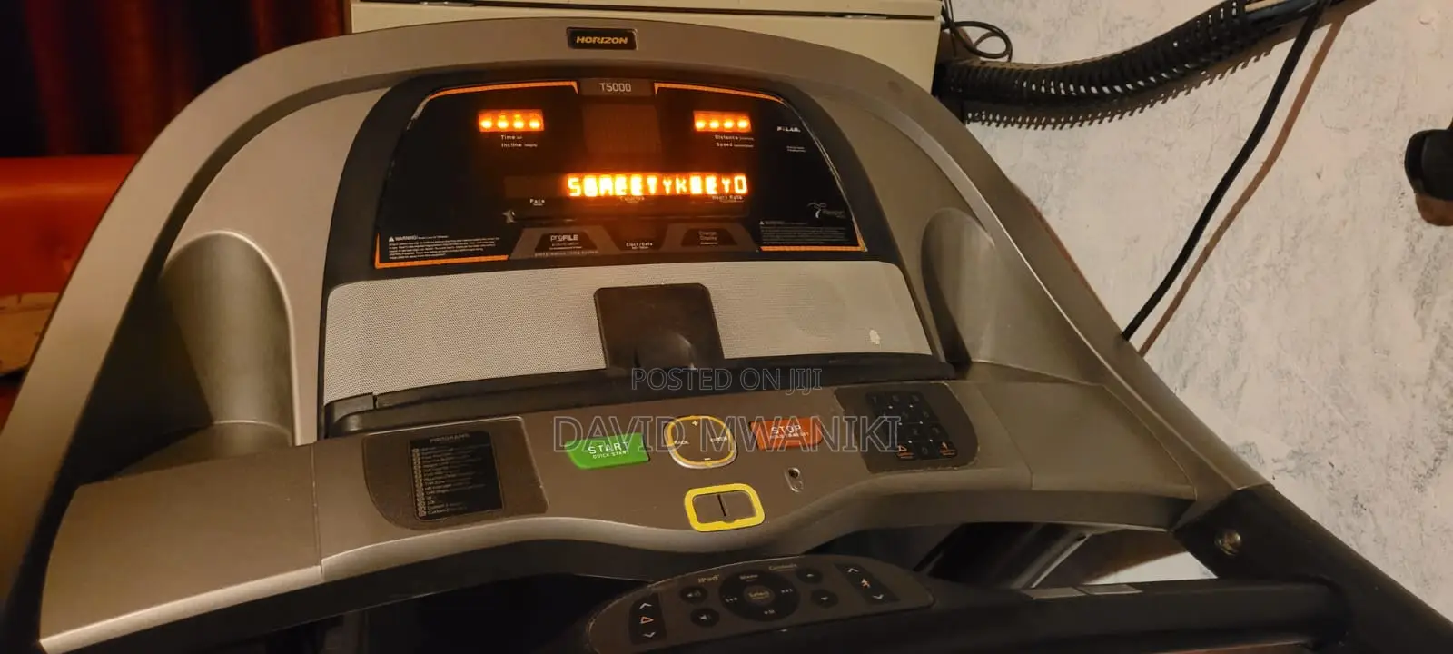 Horizon Elite Semi-Commercial Folding Treadmill