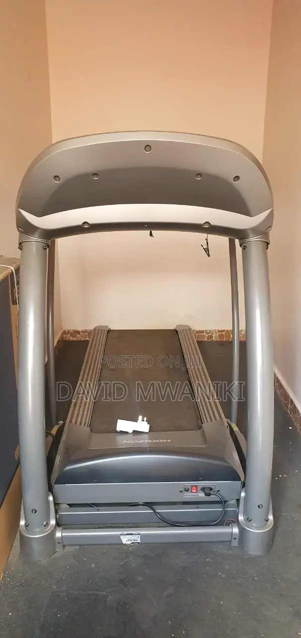 Horizon Elite Semi-Commercial Folding Treadmill